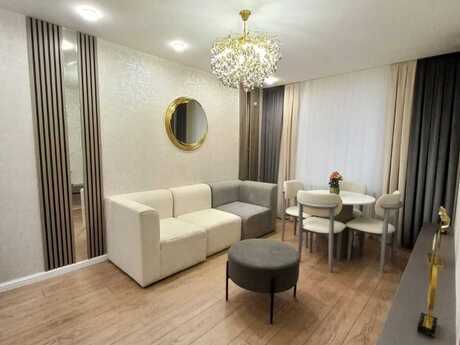 1 otaqlı köhnə tikili - Elmlər Akademiyası m. - 42 m²