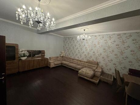 4 otaqlı yeni tikili - Elmlər Akademiyası m. - 175 m²