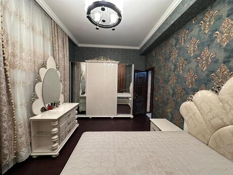 4 otaqlı yeni tikili - Elmlər Akademiyası m. - 175 m²