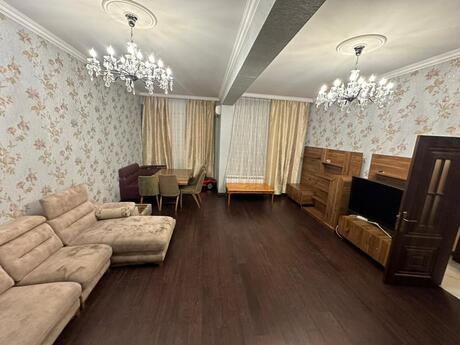 4 otaqlı yeni tikili - Elmlər Akademiyası m. - 175 m²