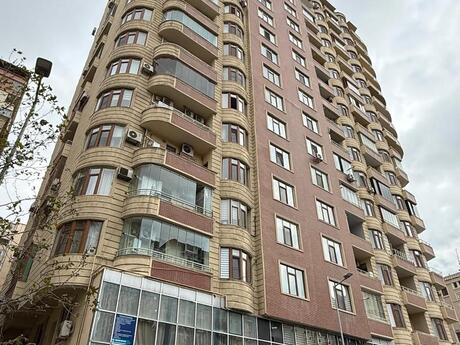 3 otaqlı yeni tikili - Nəsimi r. - 150 m²