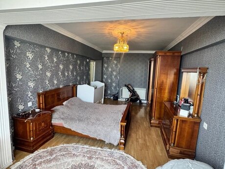 4 otaqlı köhnə tikili - Nərimanov r. - 120 m²