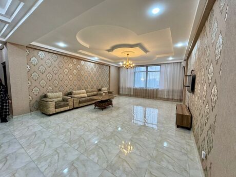 Elan №5795810 - Bakı, Koroğlu m., 3 otaqlı, 180 m², 14/20 mərtəbə