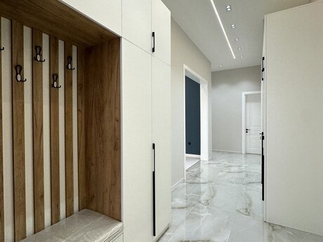 4 otaqlı həyət evi/bağ evi - Mərdəkan q. - 150 m²