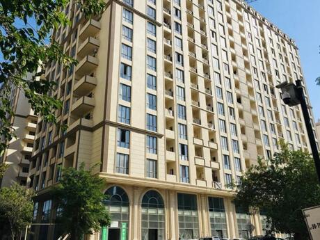 4 otaqlı yeni tikili - 28 May m. - 235 m²