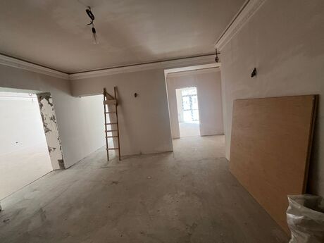 4 otaqlı yeni tikili - Gənclik m. - 185 m²