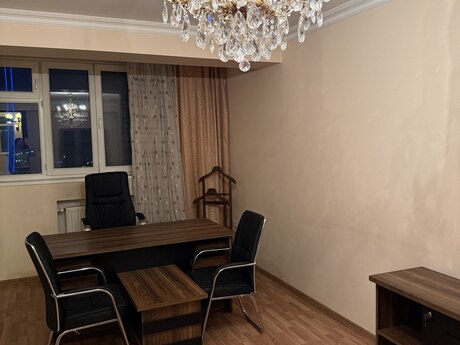 3 otaqlı ofis - 28 May m. - 120 m²
