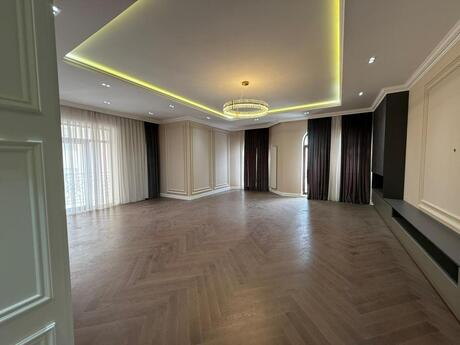 4 otaqlı yeni tikili - Sahil m. - 235 m²