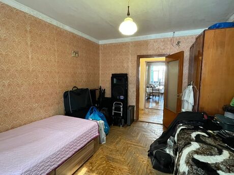 3 otaqlı köhnə tikili - 8-ci mikrorayon q. - 88.3 m²