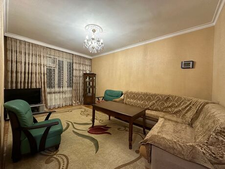 3 otaqlı köhnə tikili - Bayıl q. - 70 m²