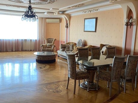 4 otaqlı yeni tikili - Gənclik m. - 185 m²