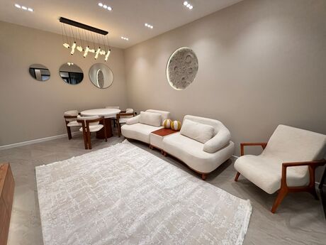 2-room apartment for rent, 75 m², BCR Khatai: 1 700 ₼/mo 3