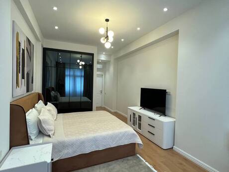 3 otaqlı yeni tikili - Nizami m. - 170 m²
