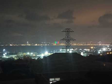 8 otaqlı həyət evi/bağ evi - Həzi Aslanov q. - 250 m²