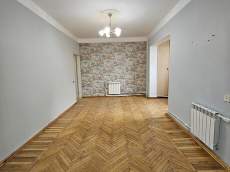 1-комн. вторичка - м. Азадлыг проспекти - 55 м²
