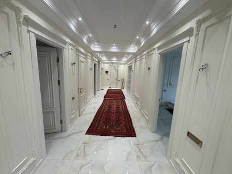 Объявление №5798536 - Баку, пос. Аг шехер, 5-комн., 193 м², 2/7 этаж