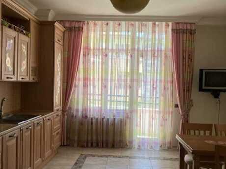 5-room apartment, 230 m², 28 May: 600 000 ₼ 4