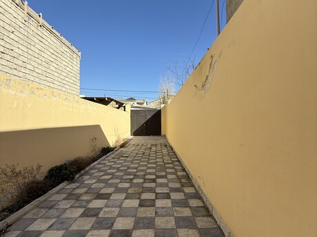 4 otaqlı həyət evi/bağ evi - Savalan q. - 120 m²