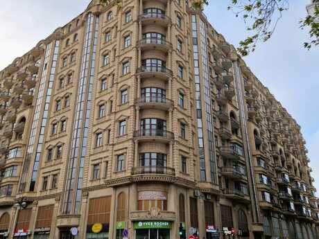 4 otaqlı yeni tikili - Sahil m. - 220 m²