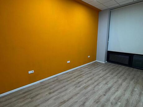 2-комн. офис - Насиминский  р. - 60 м²