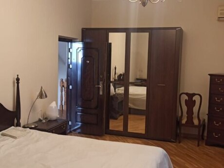 Badamdarda 9 otaqlı həyət evi kirayə verilir, 500 m², 3 000 AZN/ay, şəkil 5 / 12
