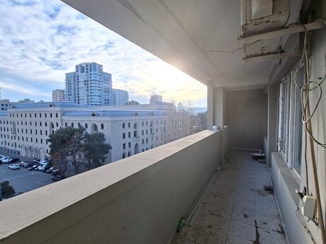 3 otaqlı mənzil, 80 m², 28 May: 250 000 ₼ 4