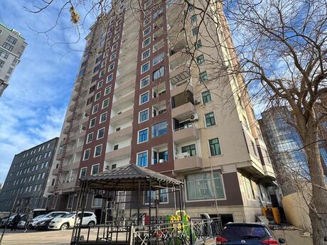 Elan №5800423 - Bakı, Yasamal r., 4 otaqlı, 168 m², 9/23 mərtəbə