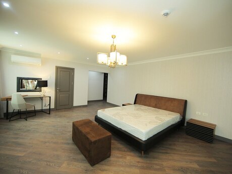 Kirayə 4 otaqlı mənzil, 330 m², İçəri Şəhər: 6 000 ₼/ay 5