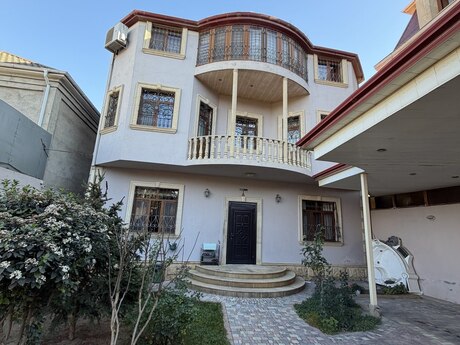 6 otaqlı həyət evi/bağ evi - Bakıxanov q. - 400 m²