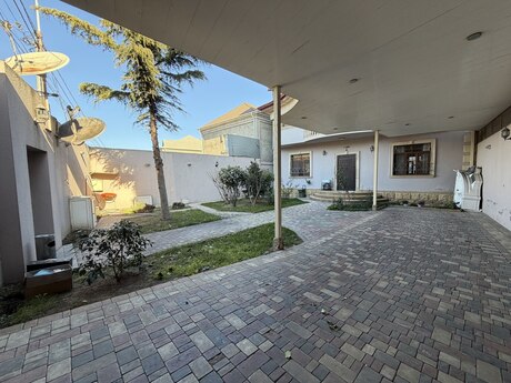 6 otaqlı həyət evi/bağ evi - Bakıxanov q. - 400 m²