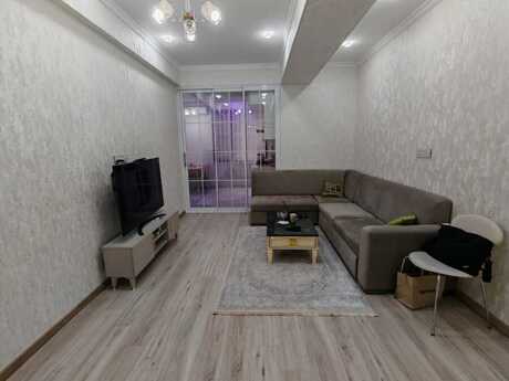 Elan №5800805 - Bakı, Şah İsmayıl Xətai m., 2 otaqlı, 85 m², 9/25 mərtəbə