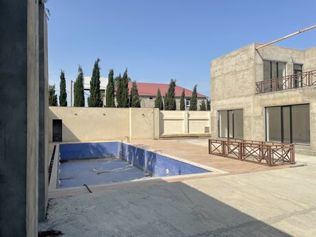 5 otaqlı həyət evi/bağ evi - Şağan q. - 208 m²