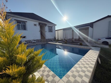 4 otaqlı həyət evi/bağ evi - Qəbələ - 150 m²