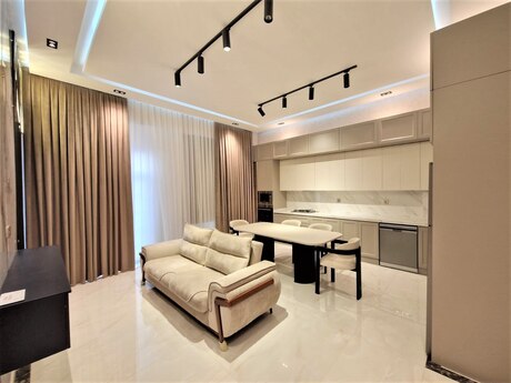 3 otaqlı yeni tikili - Ağ şəhər q. - 100 m²
