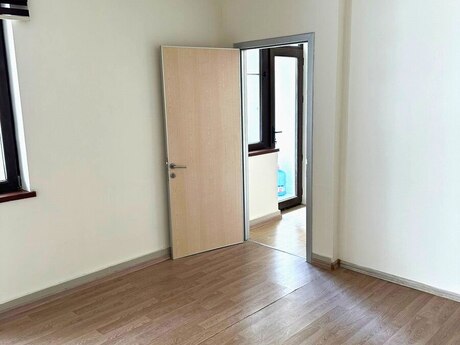 4 otaqlı ofis - Şah İsmayıl Xətai m. - 148 m²