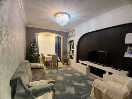 3 otaqlı köhnə tikili - Əhmədli m. - 85 m²