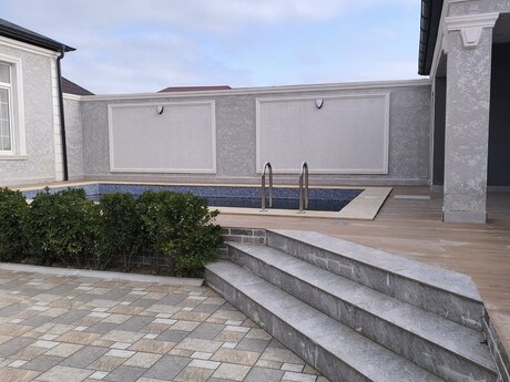 4 otaqlı həyət evi/bağ evi - Novxanı q. - 170 m²