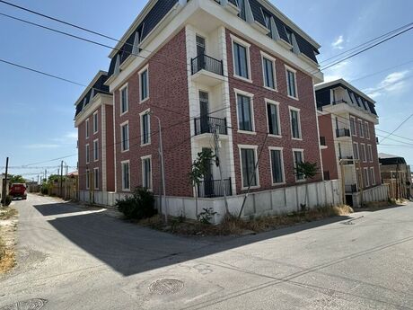 Elan №5802984 - Bakı, Badamdar q., 1 otaqlı, 43.2 m², 2/4 mərtəbə