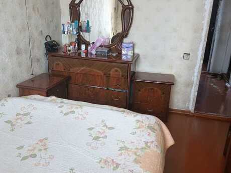 3 otaqlı köhnə tikili - Əhmədli q. - 75 m²