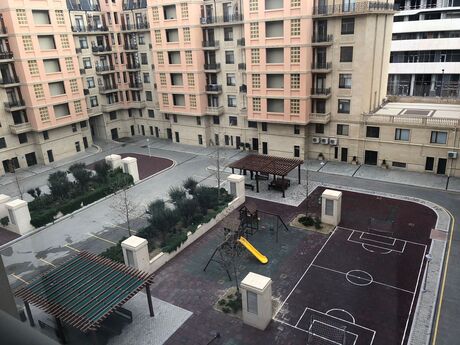 3 otaqlı mənzil, 129 m², Ağ şəhər: 555 000 ₼ 2