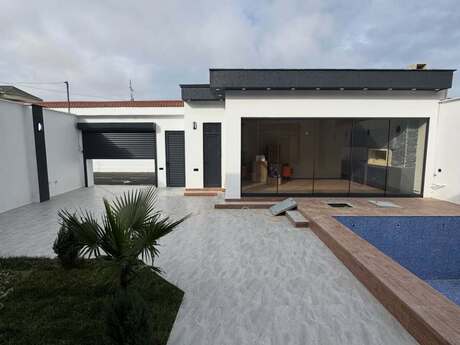 4 otaqlı həyət evi/bağ evi - Mərdəkan q. - 160 m²