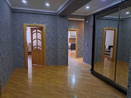 3 otaqlı yeni tikili - Elmlər Akademiyası m. - 135 m²