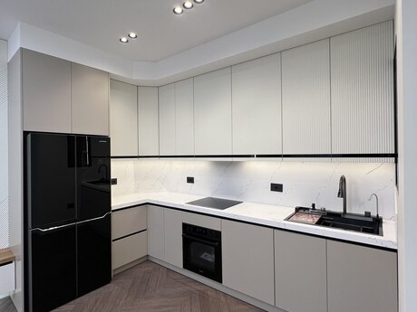 3 otaqlı yeni tikili - Elmlər Akademiyası m. - 98 m²