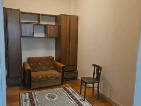 4 otaqlı həyət evi/bağ evi - Bakıxanov q. - 85 m²