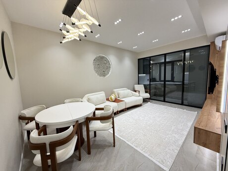 2 otaqlı yeni tikili - Ağ şəhər q. - 70 m²