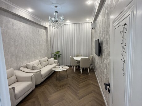 Объявление №5804802 - Баку, м. 20 января, 2-комн., 60 м², 10/20 этаж