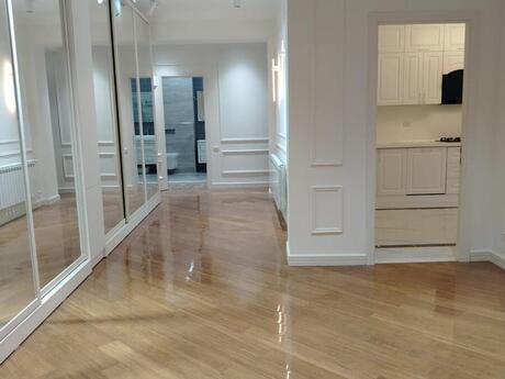 3 otaqlı yeni tikili - Elmlər Akademiyası m. - 150 m²