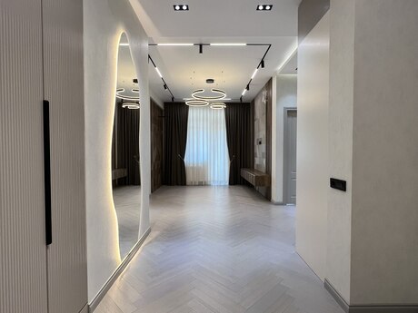 2 otaqlı yeni tikili - Elmlər Akademiyası m. - 68 m²