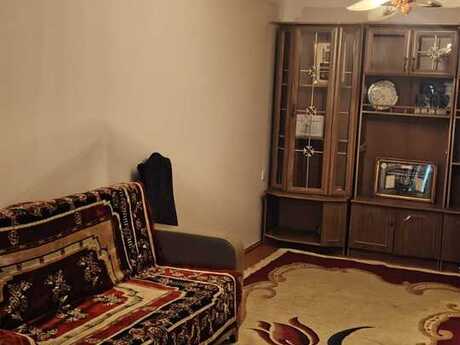 2 otaqlı köhnə tikili - Bakıxanov q. - 55 m²