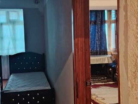 2 otaqlı köhnə tikili - Bakıxanov q. - 55 m²